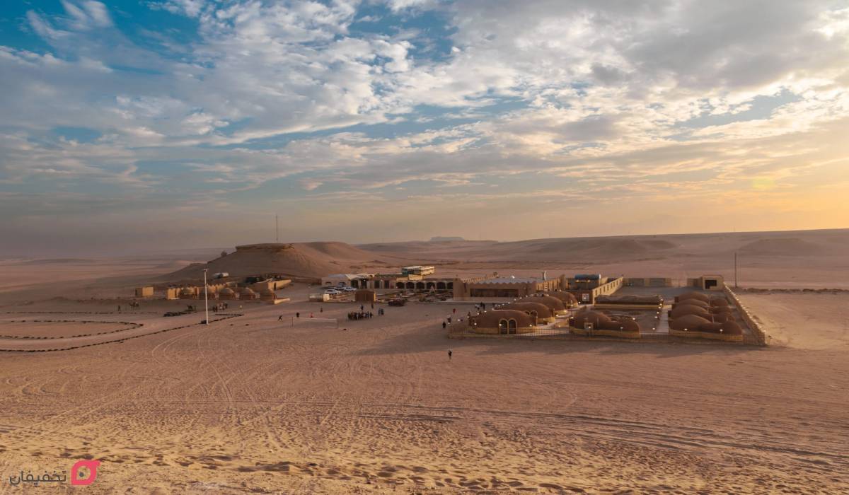 کمپینگ در کویر