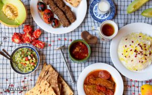 غذاهای محلی ایران | لیست ۱۸ غذا سنتی لذیذ از شمال تا جنوب
