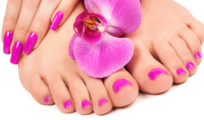 پدیکور بهترین راه برای زیبایی و بهداشت پاهای شماست