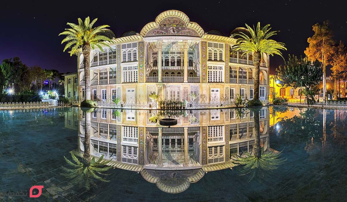 باغ ارم شیراز در شب