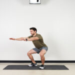 اسکات پرشی چیست | حرکات اسکوات پرشی بدون وزنه و با هالتر 15 اسکوات پرشی