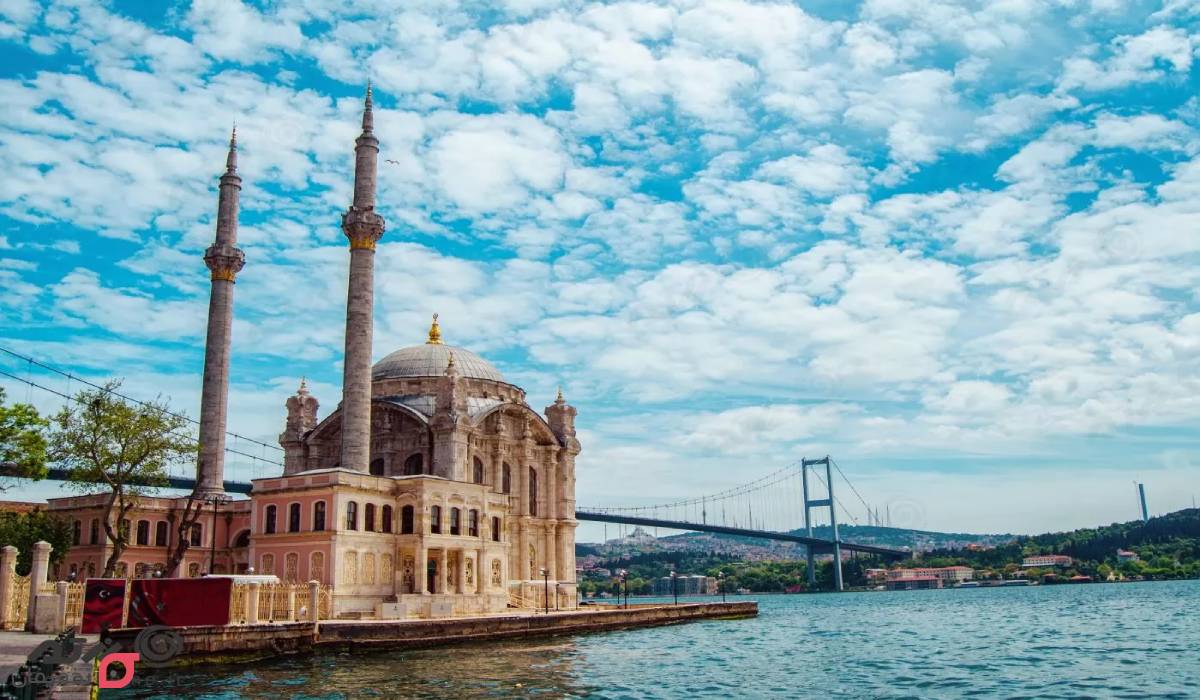 راهنمای سفر به استانبول؛ چقدر پول و چه وسایلی با خود ببریم؟ 9 راهنمای سفر به استانبول