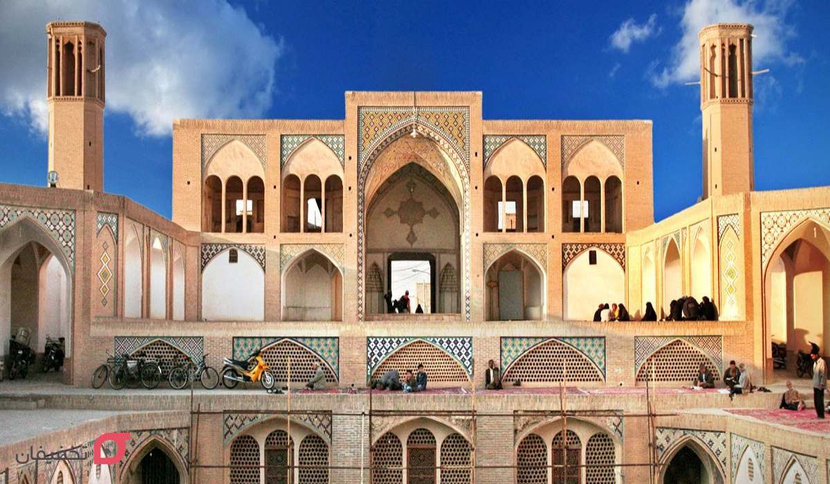 جاهای دیدنی کاشان در پاییز