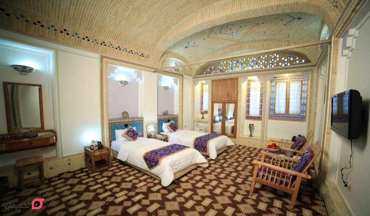 هتل مشیرالممالک یزد