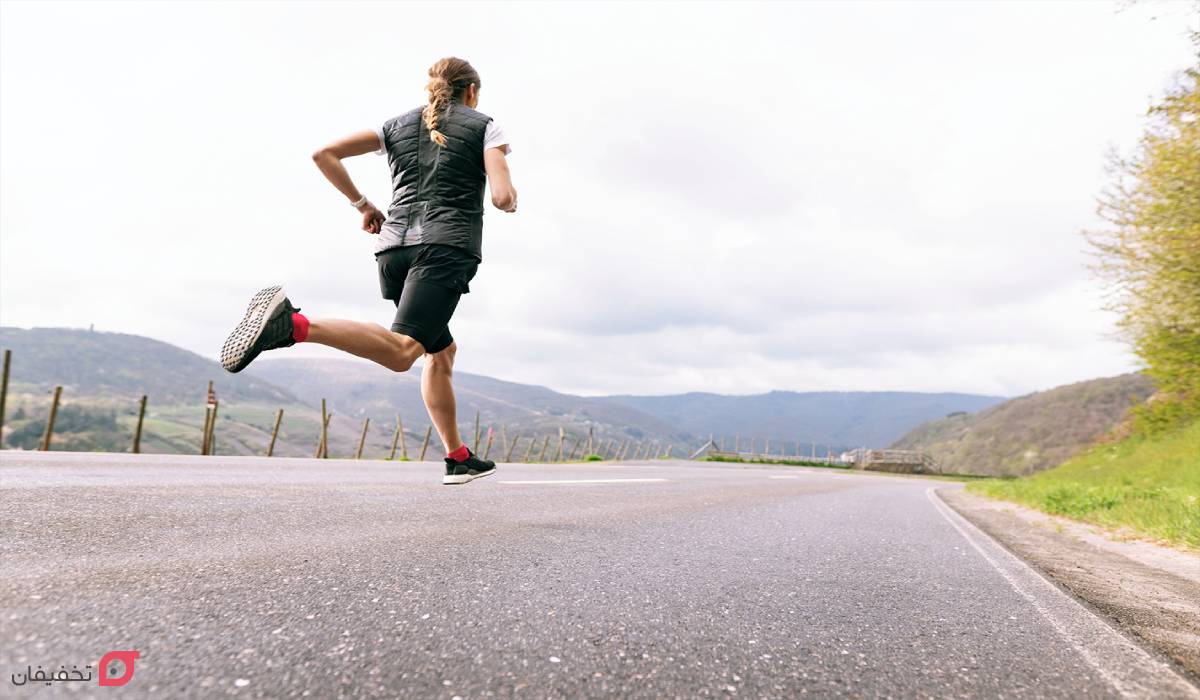 فواید دویدن برای لاغری | بهترین زمان + برنامه صحیح دویدن 6 تاثیر دویدن در لاغری شکم و پهلو