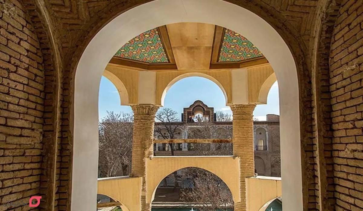 جاهای دیدنی کردستان | عکس و آدرس 22 جاذبه تاریخی و طبیعی 14 عمارت خسرو آباد سنندج