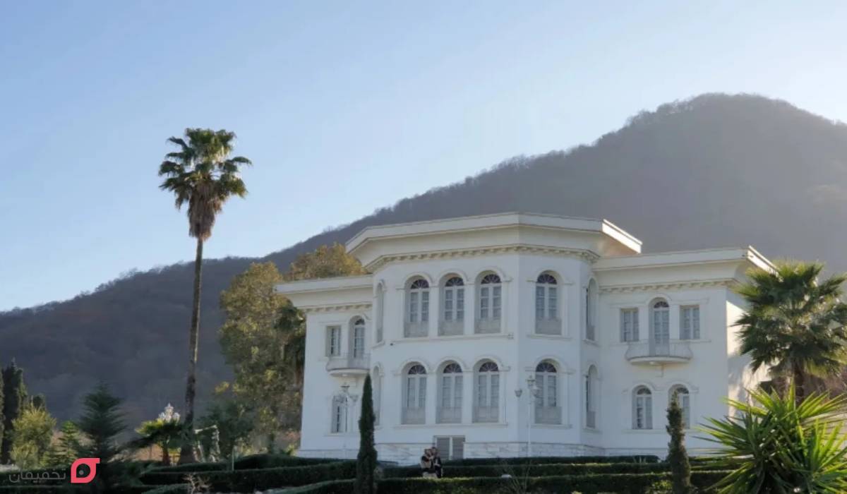 کاخ مرمر رامسر | ساعت بازدید | عکس های قدیمی | قیمت بلیط 1404 4 معماری کاخ مرمر رامسر