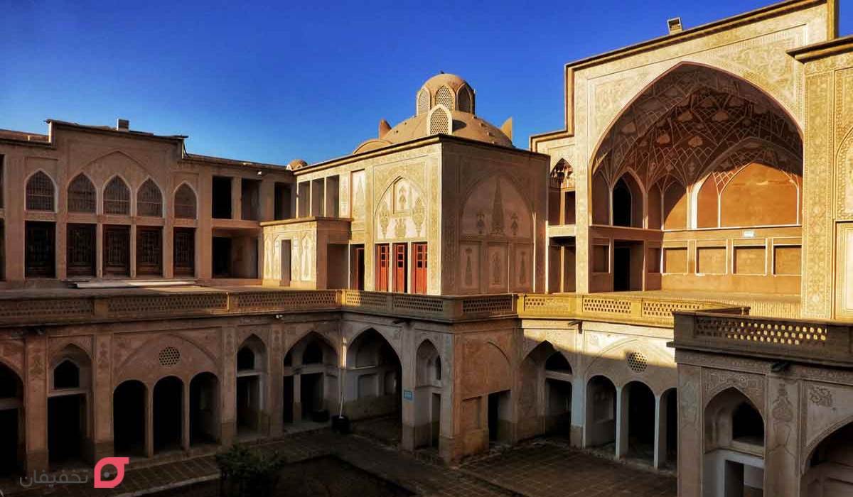 خانه شریفیان