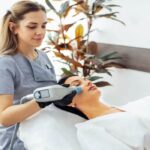 جوانسازی پوست با لیزر چگونه است | بهترین نوع | هزینه و عوارض 22 جوانسازی پوست با لیزر