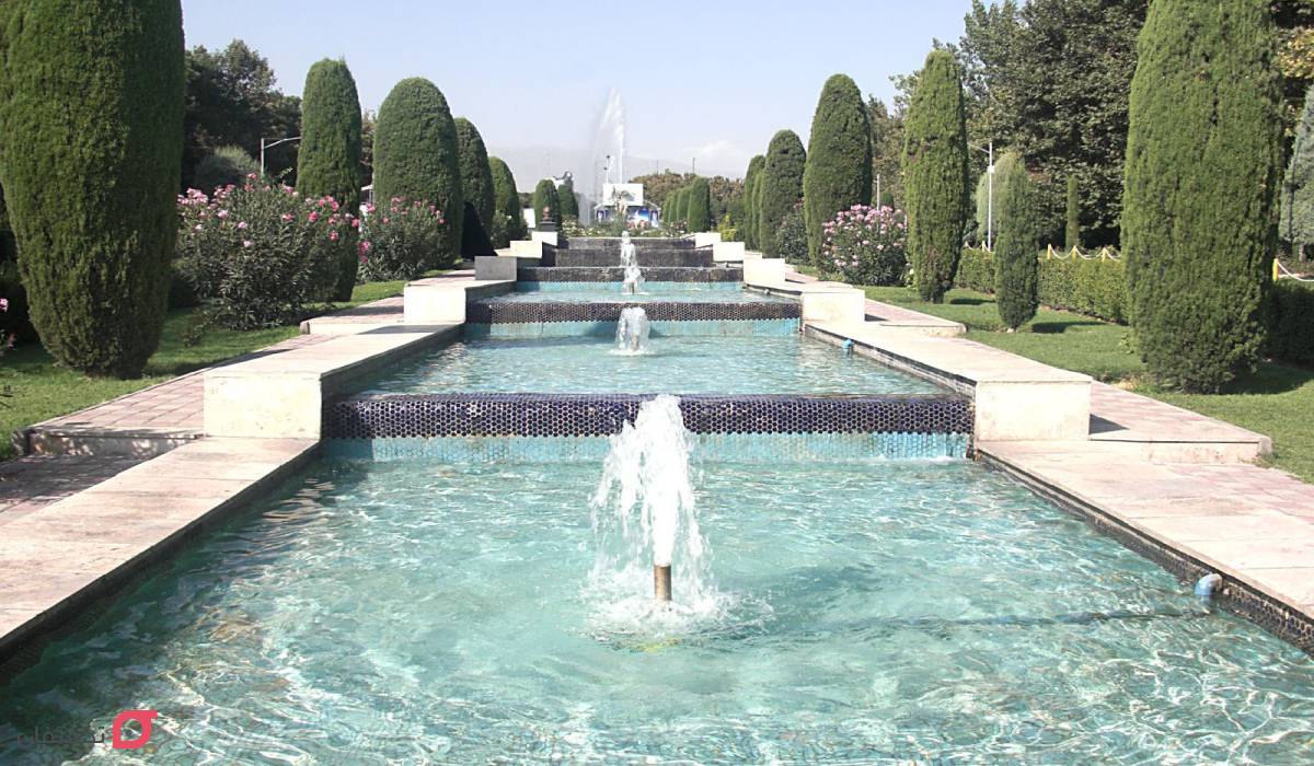 پارک لاله تهران کجاست؟