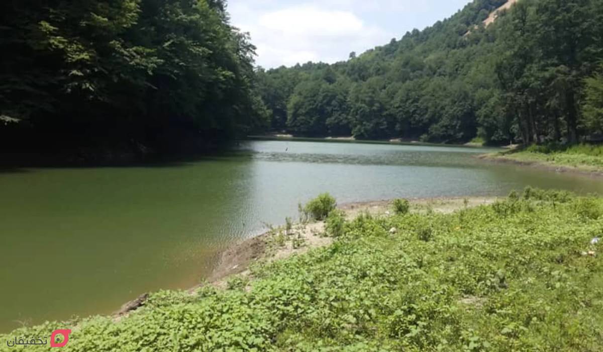 دریاچه های اطراف تهران | 12 دریاچه برای شنا، ماهیگیری و کمپ 11 دریاچه شورمست