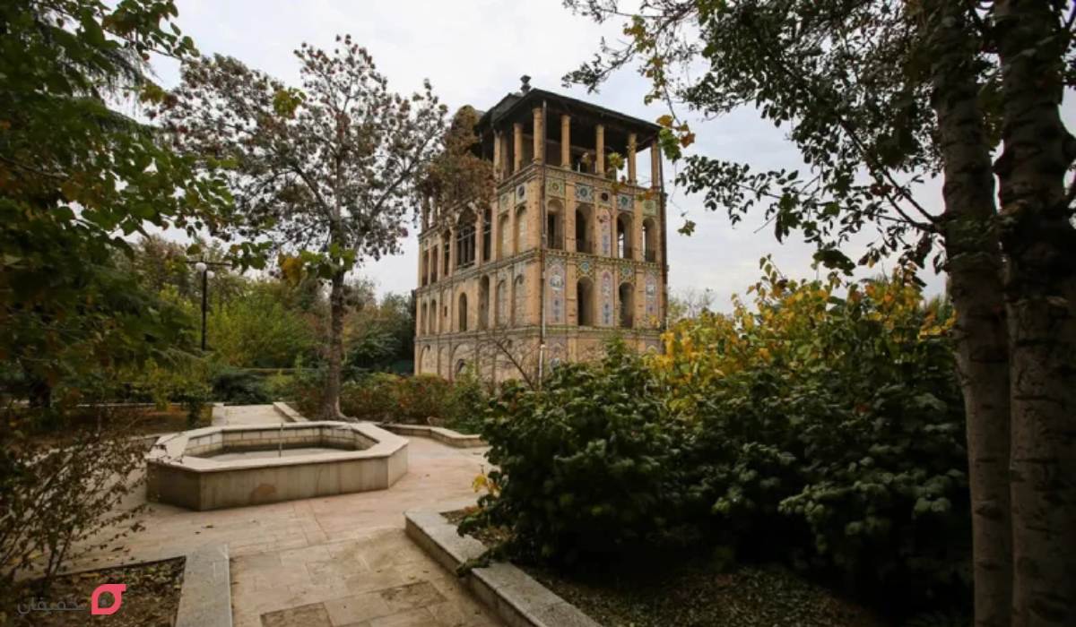 عمارت کلاه فرنگی تهران | مکانی که حق بازدید از آن را ندارید 4 عمارت کلاه فرنگی عشرت آباد