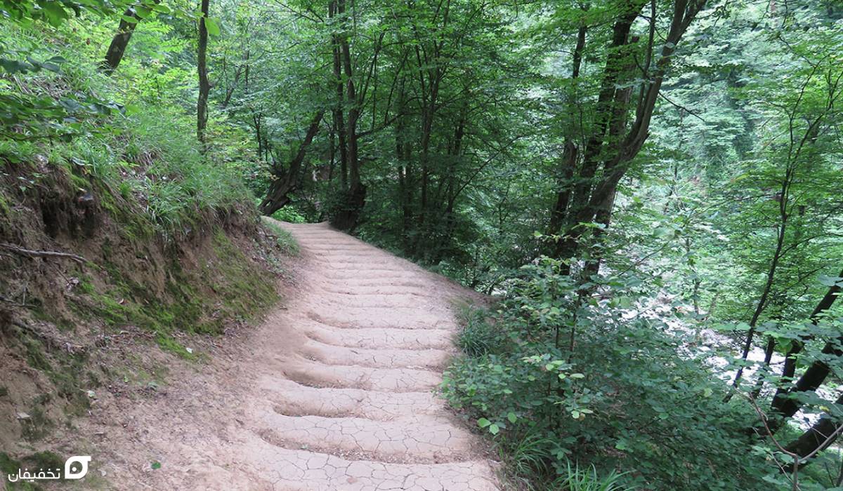 آبشار شیرآباد گلستان؛ مسیر دسترسی و پیاده روی + شرایط اقامت 6 مسیر پیاده روی آبشار شیرآباد گلستان