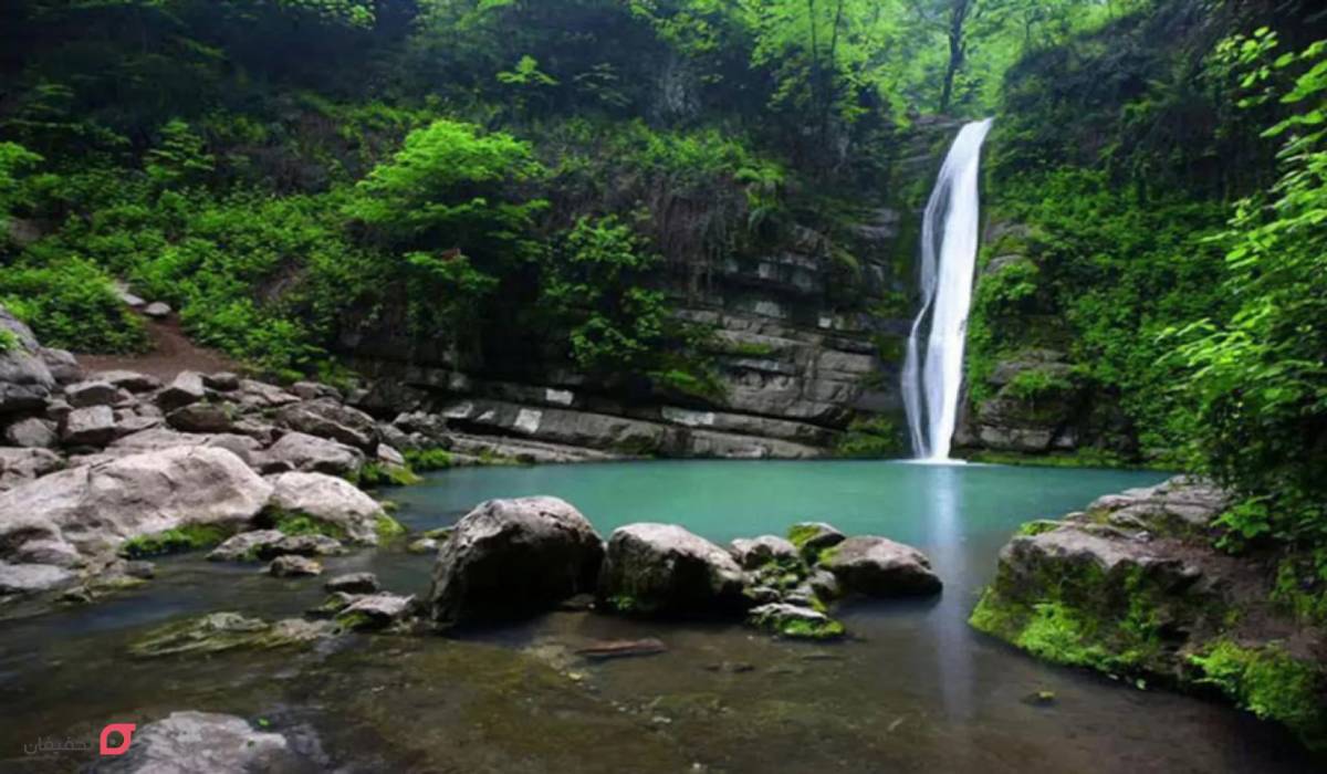 اقامت در آبشار شیرآباد
