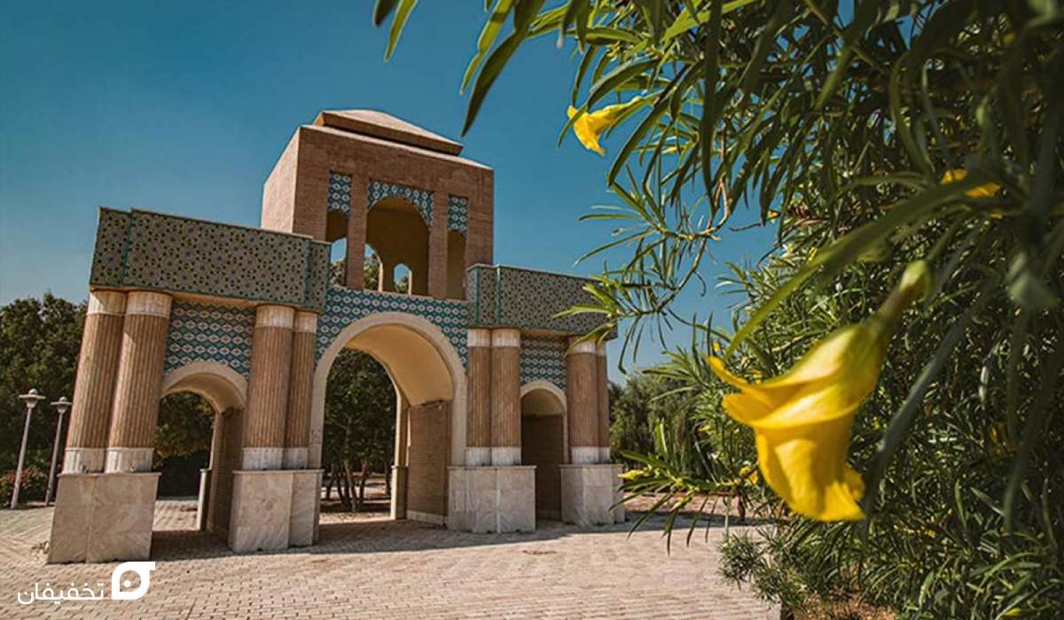 جاهای دیدنی کیش در شب؛ بهترین سواحل و تفریحات شبانه 5 جاهای دیدنی کیش در شب