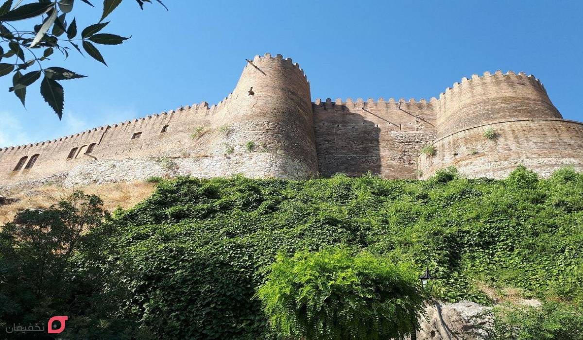معماری قلعه فلک الافلاک خرم آباد