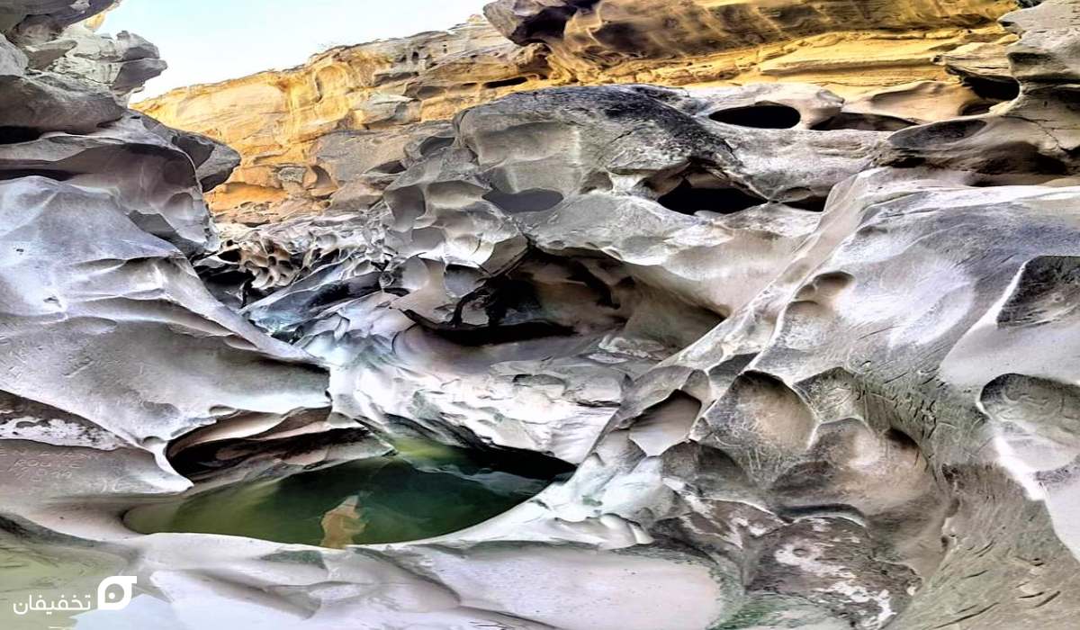 جاهای دیدنی قشم؛ 32 جای تفریحی با عکس و آدرس 23 تنگه چاهکوه