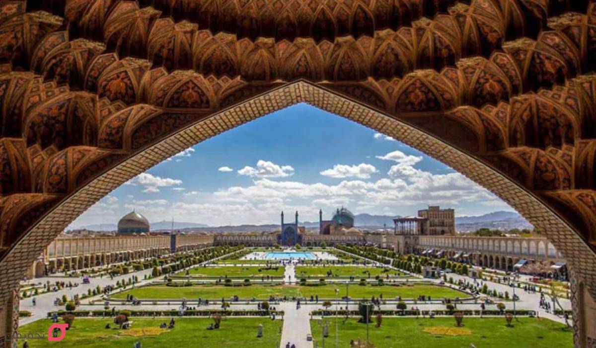 جاهای دیدنی اطراف پل خواجو