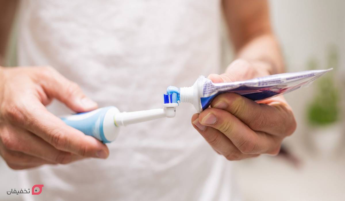 مسواک زدن بعد از ایمپلنت