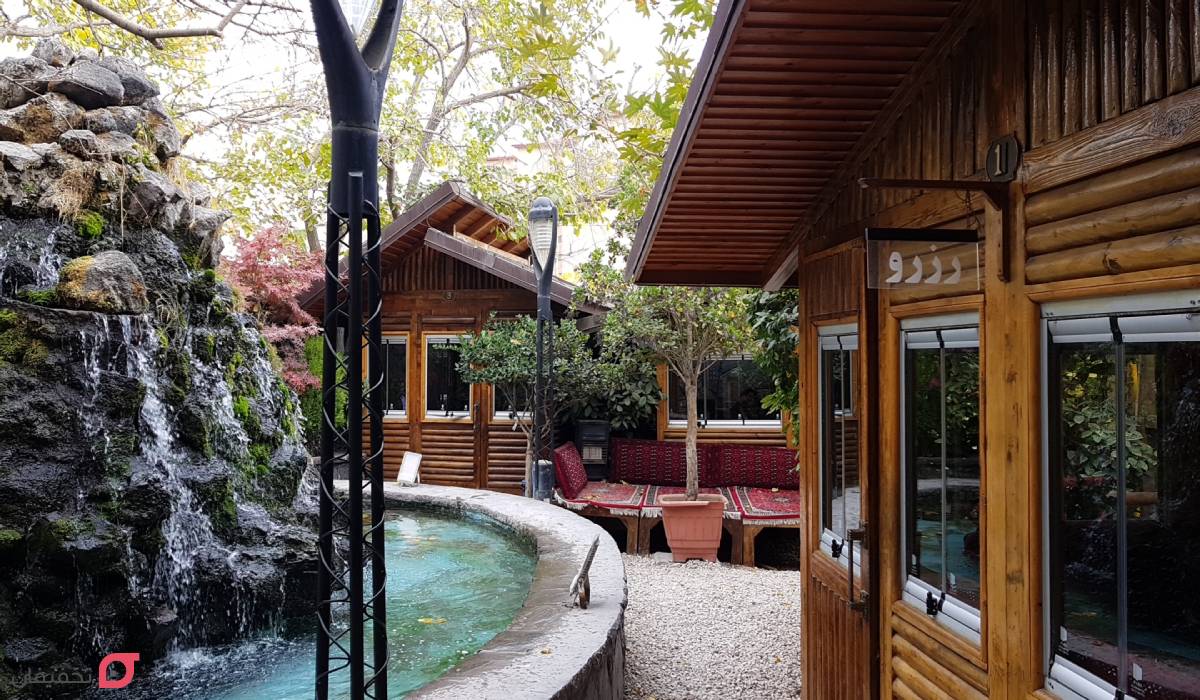 بهترین باغ رستوران های تهران با موسیقی زنده برای تولد 2 رستوران باغ آبی