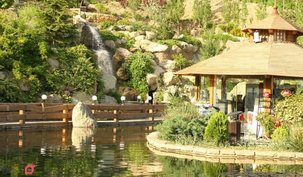بهترین باغ رستوران های تهران با موسیقی زنده برای تولد 5 باغ رستوران آبشار
