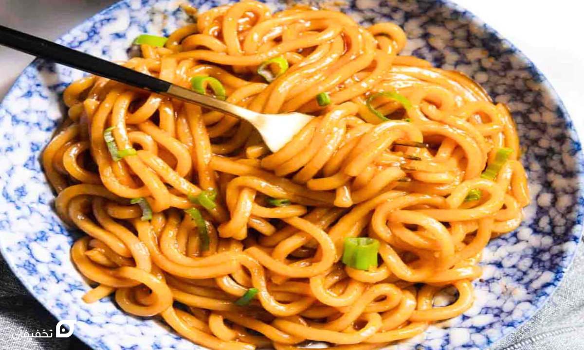 غذا با نودل و مواد دم دست | اقتصادی و فوری در ۱۵ دقیقه 7 غذا با نودل و تن ماهی