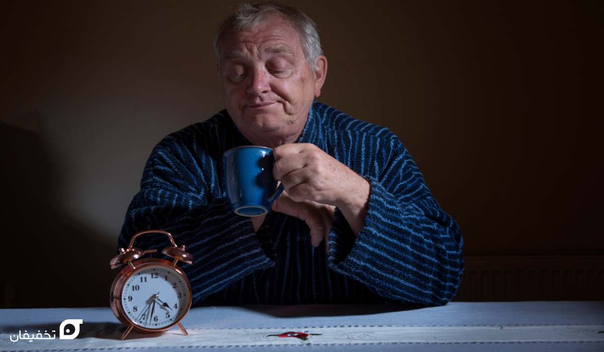 بهترین زمان خوردن قهوه برای بیدار ماندن، لاغری و ماه رمضان 6 بهترین زمان خوردن قهوه برای بیدار ماندن در شب