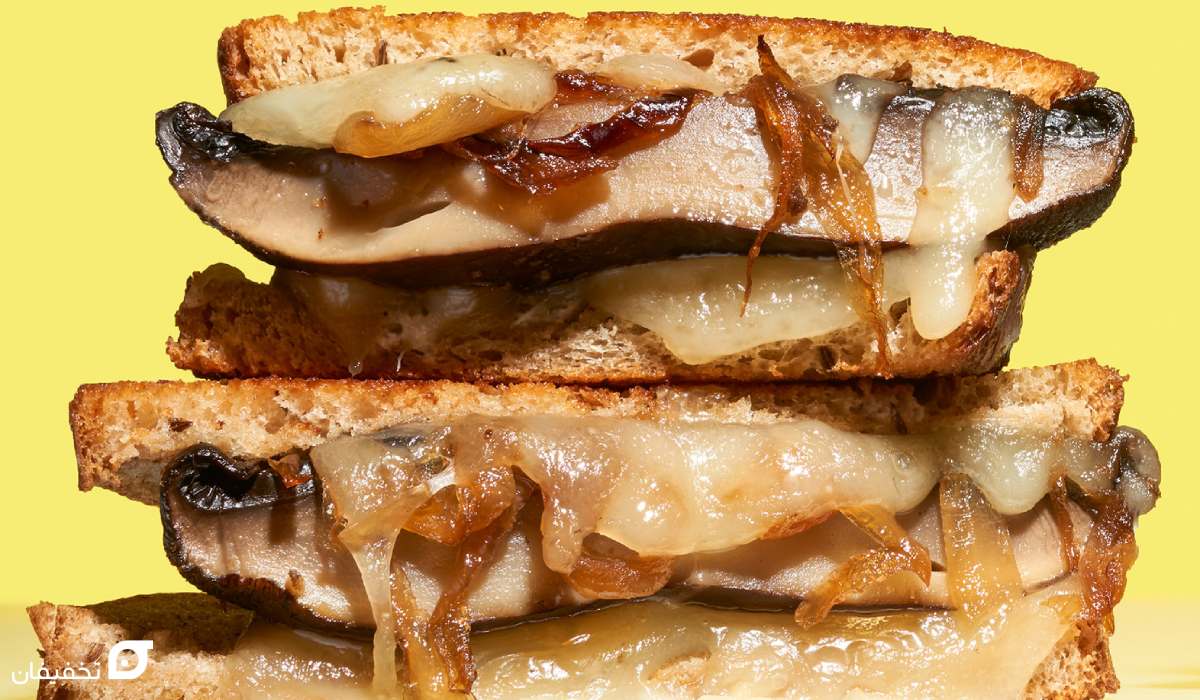 غذا با کالباس بدون فر | آماده در کمتر از ۲۰ دقیقه 4 غذا با کالباس و قارچ و پنیر