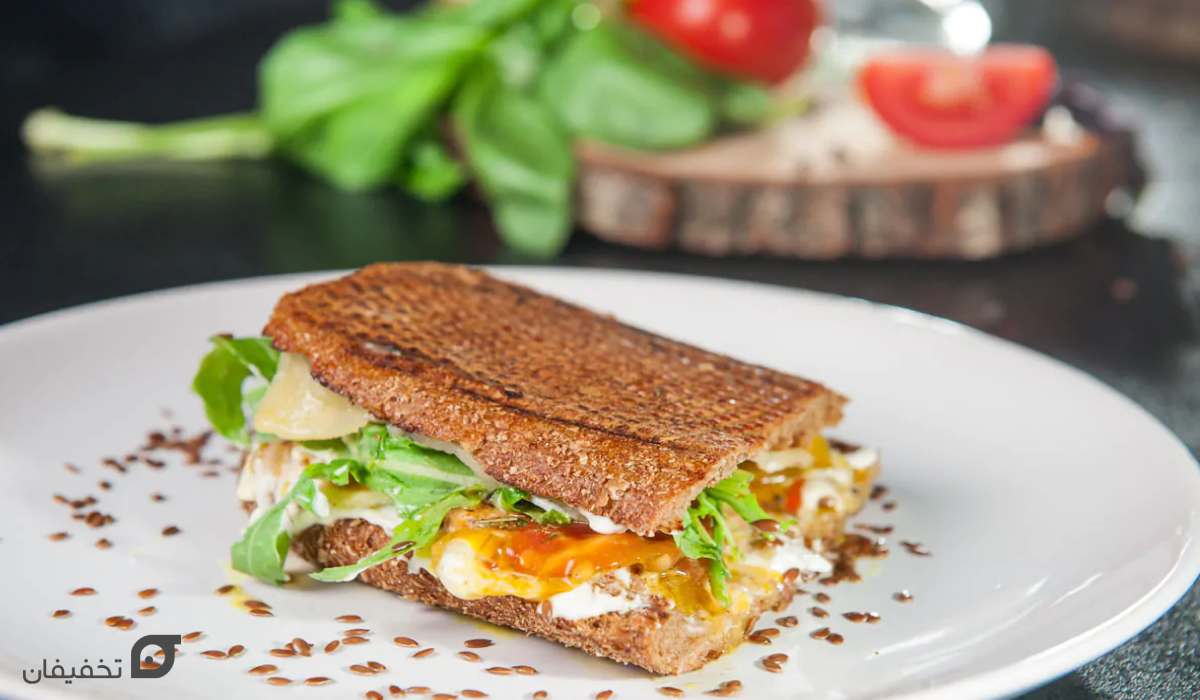 صبحانه چی بخوریم | ۱۰ ایده سالم و مقوی برای شروع روز 4 صبحانه چی بخوریم