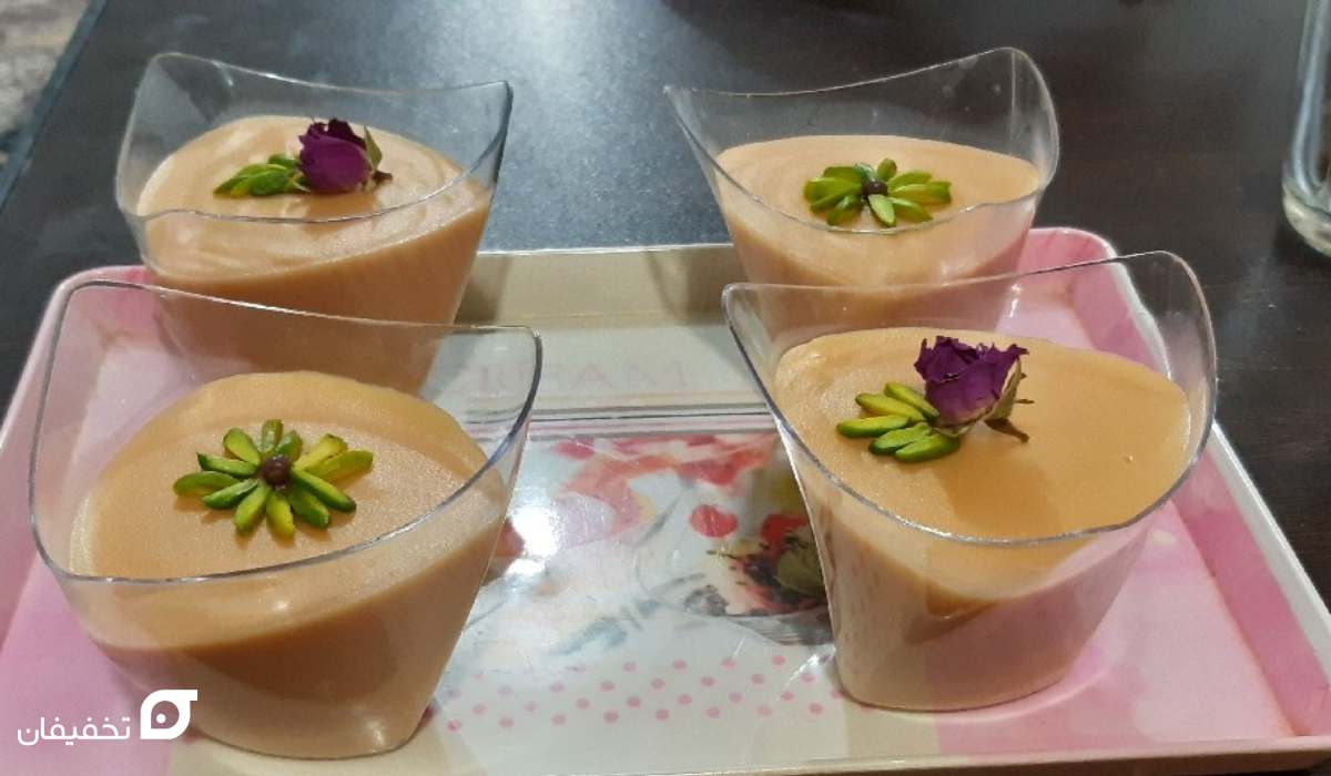 انواع فرنی | طرز تهیه 8 فرنی خوشمزه برای ماه رمضان 6 انواع فرنی با تخم مرغ