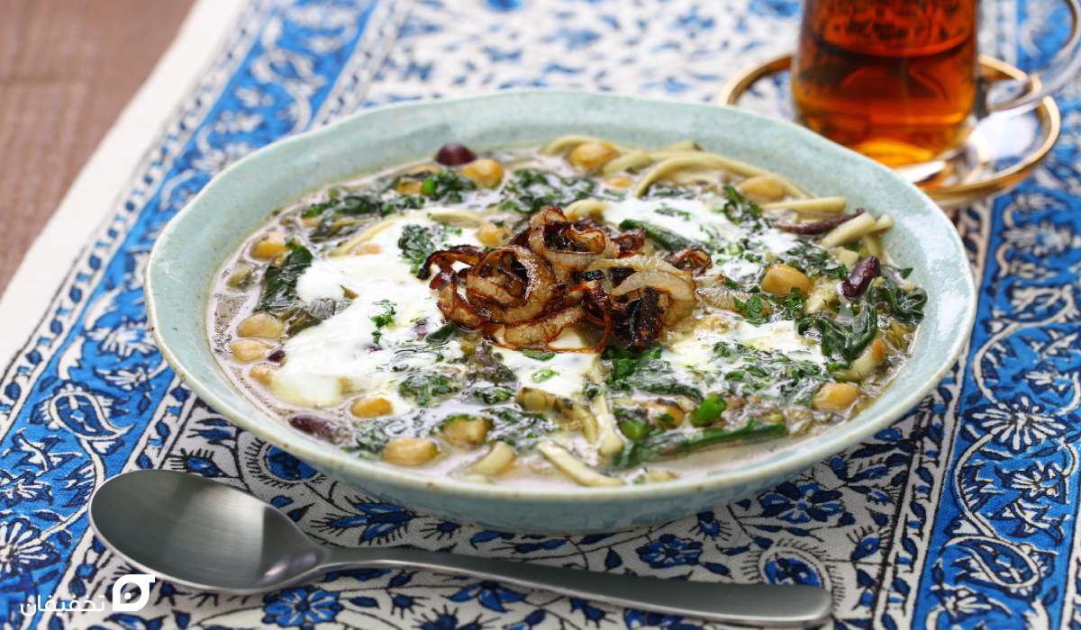 آش رشته نذری برای 50 نفر | طرز تهیه + مواد لازم 7 طرز تهیه آش رشته نذری برای 50 نفر