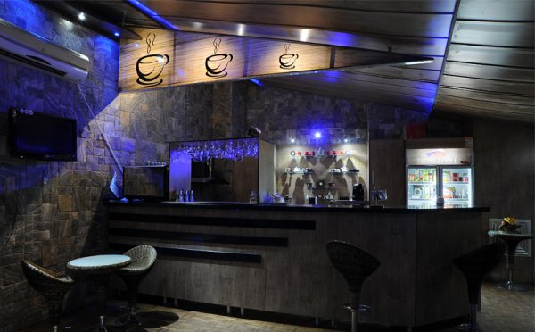 ۵۰% تخفیف کافی شاپ شکوفه در پردیس سینما شکوفه میدان شهدا-4 ۵۰% تخفیف کافی شاپ شکوفه در پردیس سینما شکوفه میدان شهدا-4