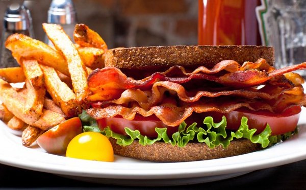 فست فود اژدر زاپاتا - شهرک راه آهن-0