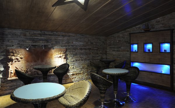 تخفیفان کافی شاپ شکوفه - میدان شهدا-5 تخفیفان کافی شاپ شکوفه - میدان شهدا-5